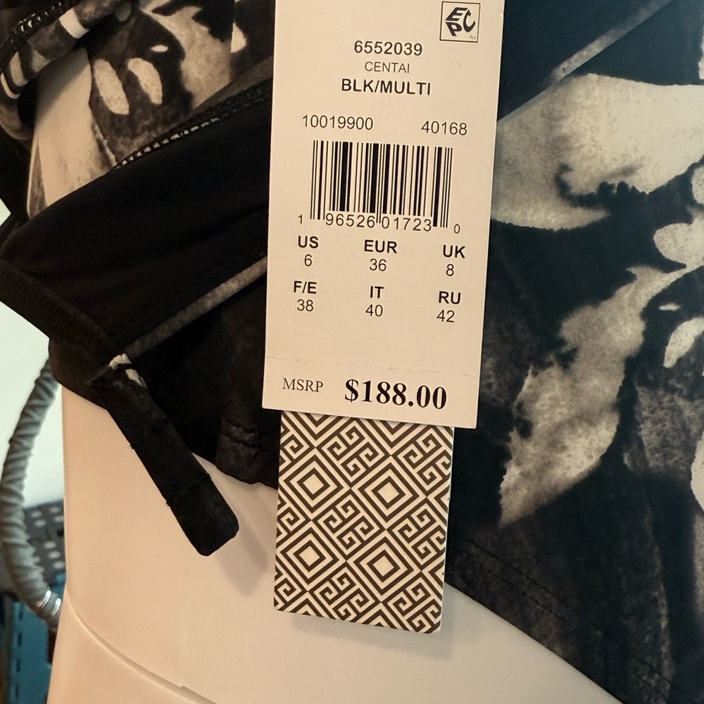 NWT $188 Amoressa by Miracle Suit Centai One-Piece Swimsuit Mesh and Studs 6 - Picture 11 of 15